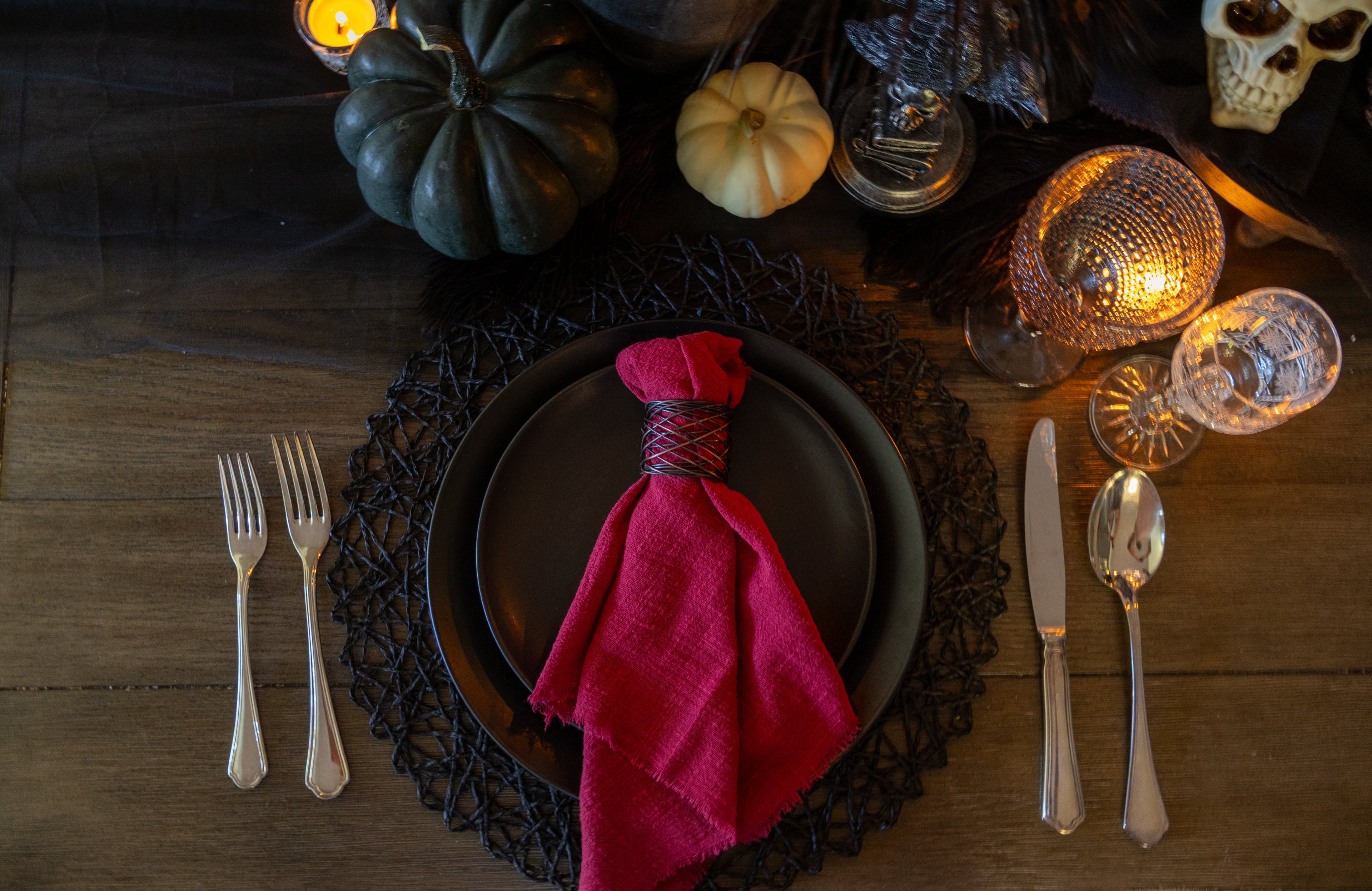 Burgundy Linen Fringe Napkins - Set of 4